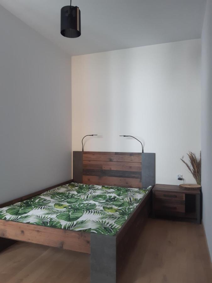 Lesne Ukojenie W Lodzi - Forest Soothing Apartment Екстер'єр фото